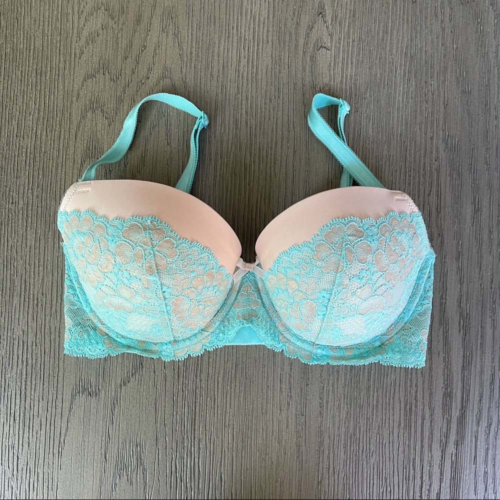 VS Dream Angels Lacey Lined Demi